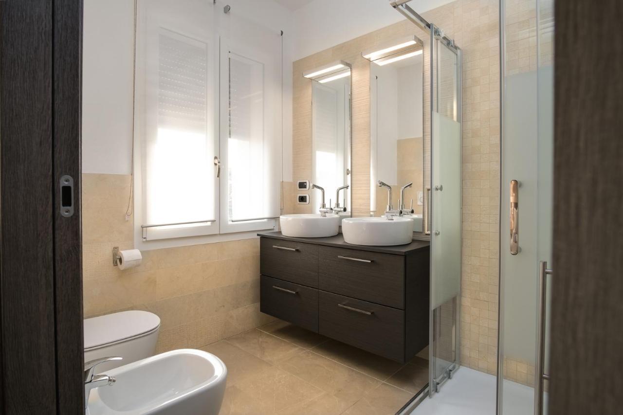 The White Building - Rooms Costermano sul Garda Exterior foto
